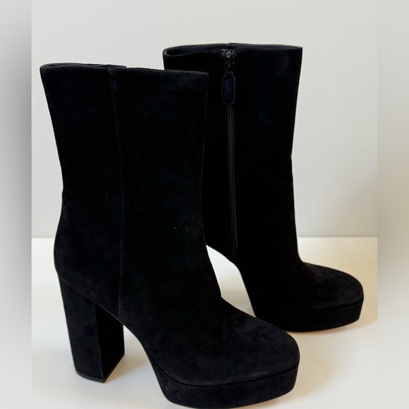 Stuart Weitzman Black Suede Block Heel Ankle Boots Size 10 (New w/o box) - Picture 2 of 12